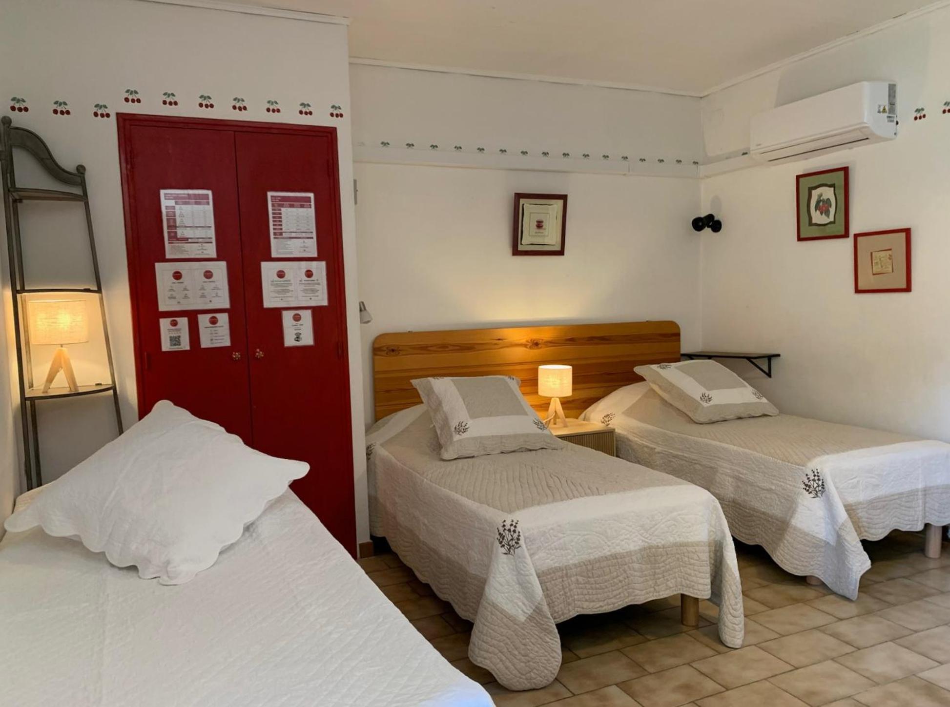 Gite La Loge 142 Route De Carpentras 84210 Venasque Εξωτερικό φωτογραφία